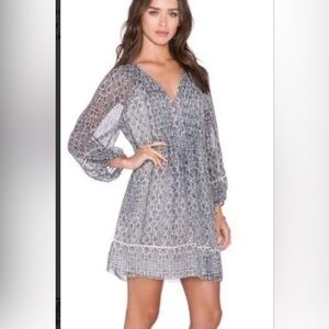 Jolie Sévigny 💯 Silk Floral Porcelain and Verbena Flowy Mini Dress XS/S